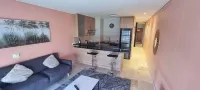 Modern Sleeps 2 Apartment Waterfall Views - balcony