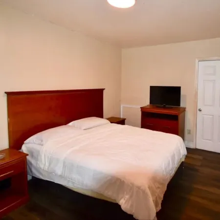 Motel 19 by Capital O Baytown I-10