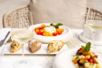 Hi Hotels Sirmione - Lakeview Pool - breakfast