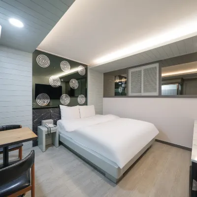Daegu Suseongmot the Some Hotel dekat Stasiun Yongji