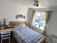 Nice cozy bedroom in Bermondsey Отели рядом с достопримечательностью «Кэмбервелл»