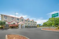 Microtel Inn & Suites by Wyndham Knoxville