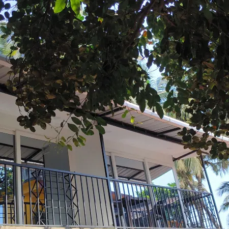 Eva Rooms 50 mtr From Ashwem Beach