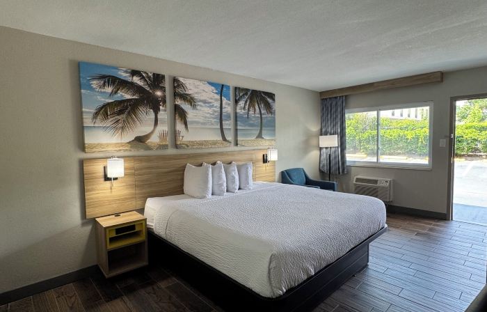 Travelodge by Wyndham Gainesville