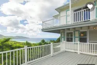 Quiet hillside villa with expansive sea, beach, and mountain views... - 3 estrellas
