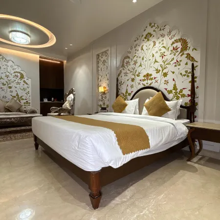Murliwala Hotel & Restaurant