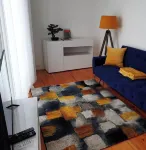 Apartamento com Localização Privilegiada em Sintra - Condos