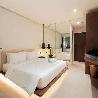 UMI Resort Uluwatu Bali Отели рядом с достопримечательностью «Пляж Сулубан-Улувату»