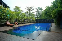 D Fort Hotel Kollam - Pools