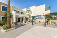 Dionysos Apartments & Studios - Homestays