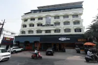 Hotel Sky Palace - 3 ดาว