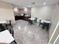Harmony Hotel, Hernando - 주차장
