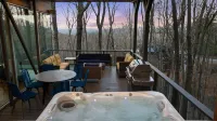 Mtn Views Sleeps 8 Hot Tub Game Room Fireplace - Hot Tub