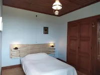Large, characterful family chalet in the heart of nature. - Dağ evi