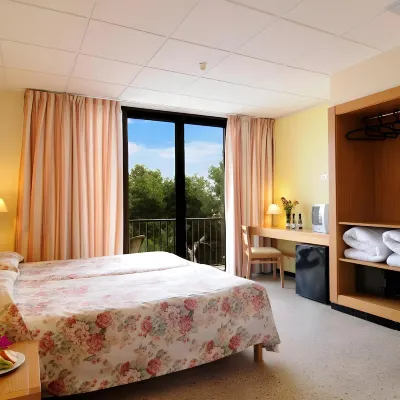 Hotel Balear Hotels near Mirador de Son Caios