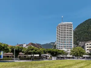 因特拉肯大都會酒店