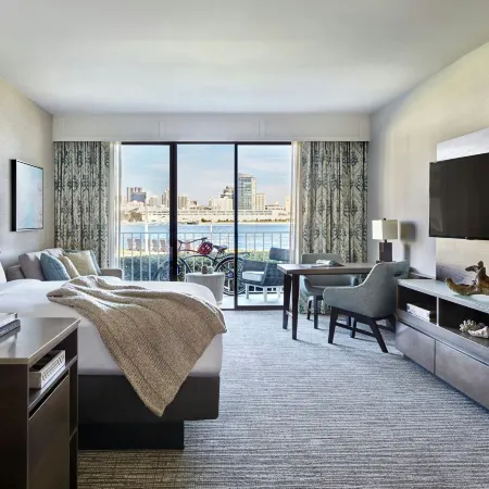 Coronado Island Marriott Resort & Spa