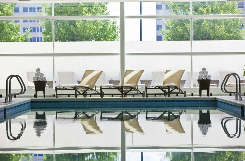 Renaissance Schaumburg Convention Center Hotel photo 2