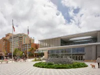 Monterey Marriott Hotels near Casa Serrano
