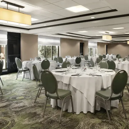 Hilton Garden Inn South Bend