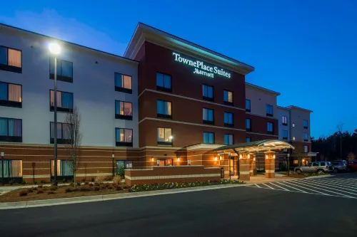 TownePlace Suites Newnan - parking