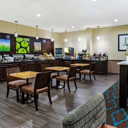Garner Hotel WYTHEVILLE EAST by IHG