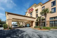 Hampton Inn & Suites Navarre - Pysäköinti
