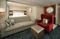 Hilton Garden Inn Fayetteville Fort Bragg - parking