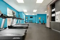Fairfield Inn & Suites Charlottesville Downtown/University Area - Swimmingpools