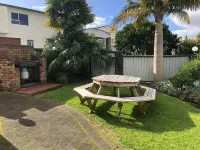 Cottage Park Thermal Motel - 2-Star
