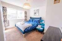 Cozy 2-Bed, 1-Bath with Free Parking, Close to Roath Park - 4-Star
