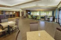 Hampton Inn Hagerstown - breakfast
