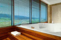 Sheraton Bursa Hotel - ที่มีอ่างอาบน้ำ