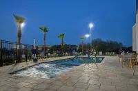 TownePlace Suites Phoenix Glendale Sports & Entertainment District - Pools