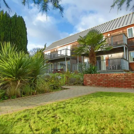 The Oaklands Hotel