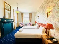 The Esplanade Hotel - Beach