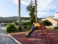 Chrysoula Hotel 밀로토피 주변 호텔