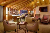โรงแรมดับเบิลทรีบายฮิลตัน ฮิวสตัน - กรีนเวย์พลาซ่า - ที่มีบาร์