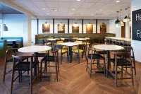 Fairfield Inn & Suites Riverside Moreno Valley - Parking