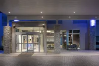 Holiday Inn Express & Suites NORTH BRUNSWICK by IHG - parking