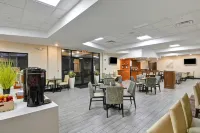 哈蒂斯堡希爾頓逸林飯店 - 早餐