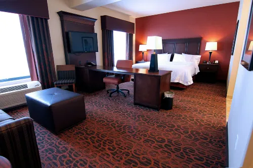 Hampton Inn & Suites Grand Forks - Parkering