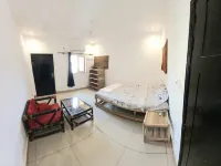 beautiful private room with private toilet - ACI 2000 - 2 stelle