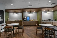 Fairfield Inn & Suites Coastal Carolina Conway - breakfast