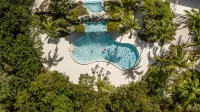Baker's Cay Resort Key Largo, Curio Collection by Hilton - Strand