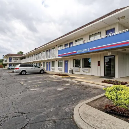 Motel 6 Amherst, Oh - Cleveland West - Lorain