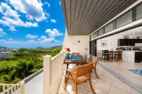 Amazing Villa Steps from the Pool, Incredible Views + Generator - 2 stelle
