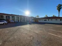 Narrandera Club Motor Inn - Motels