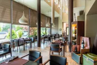 Kronwell Brasov Hotel - parking