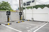Brown Dot Hotel Gunsan Terminal Branch - parking